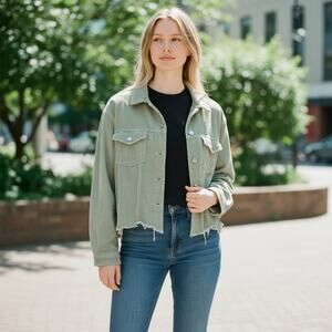 POL Green Corduroy Cropped Jacket Raw Hem Women’s Small Shacket Style